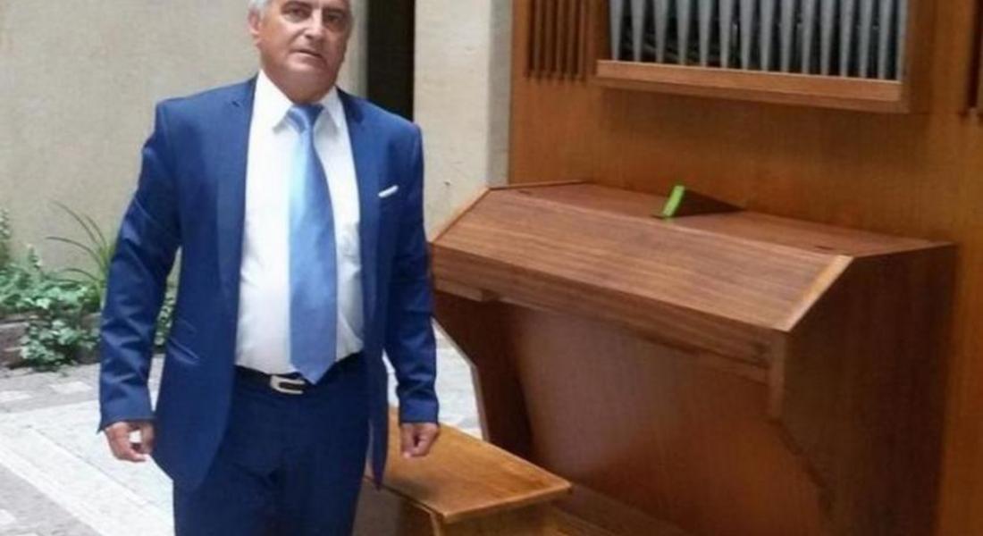  Маестро Камен Кенов дарява 25 пиана и един орган за училищата в Смолянско