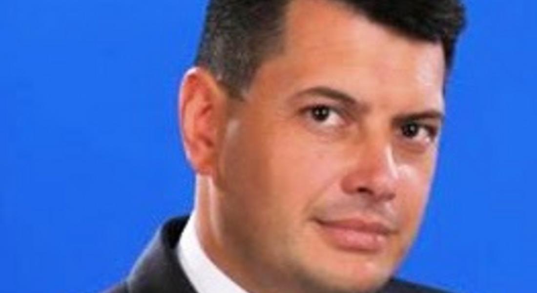 Кметът на Неделино подписа договор по проект за създаване на център за услуги в домашна среда