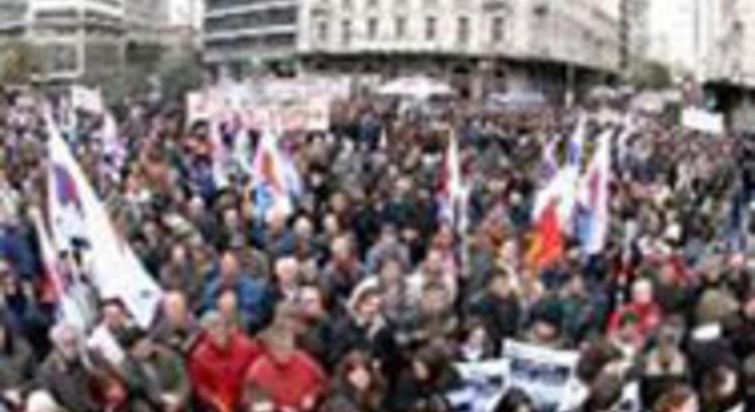 Гърция парализирана от стачки
