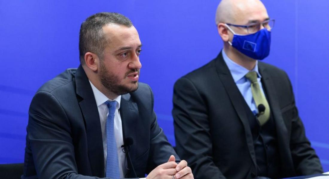  Експерти от водещите европейски здравни агенции призоваха българите да се ваксинират срещу COVID-19