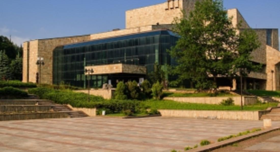 Последните занимания в ОДК са по карате и краезнание през август 