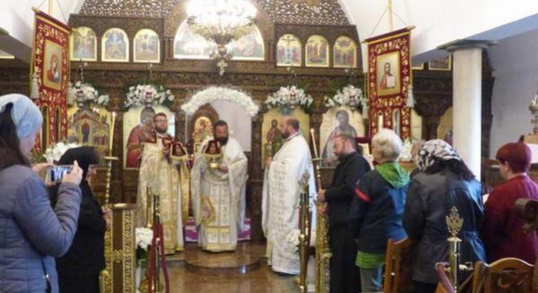  На връх Кръстов архимандрит Висарион измоли Светия Дух да обдари с благодат цялата Родопа планина 
