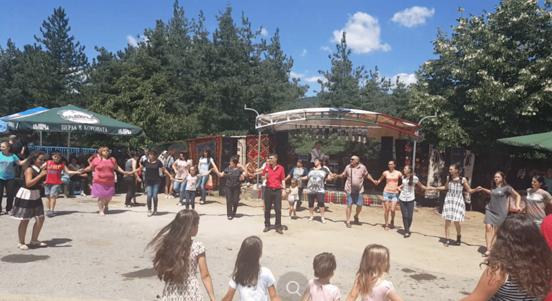 Хиляди души се завърнаха в своето родно място Гърнати