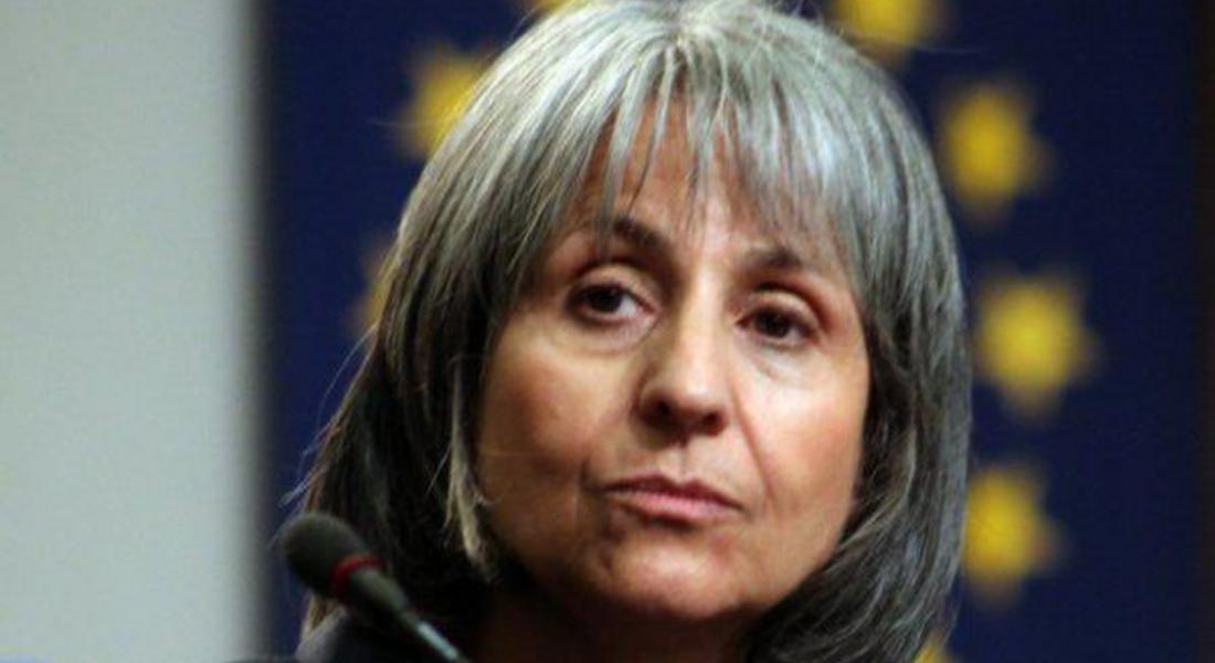 Вицепрезидентът на Република България Маргарита Попова идва в Смолян, участва в Часове по демокрация