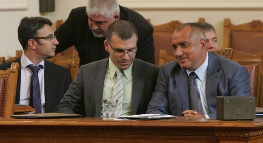 Спецщаб у нас заради кризата, разпореди Дянков