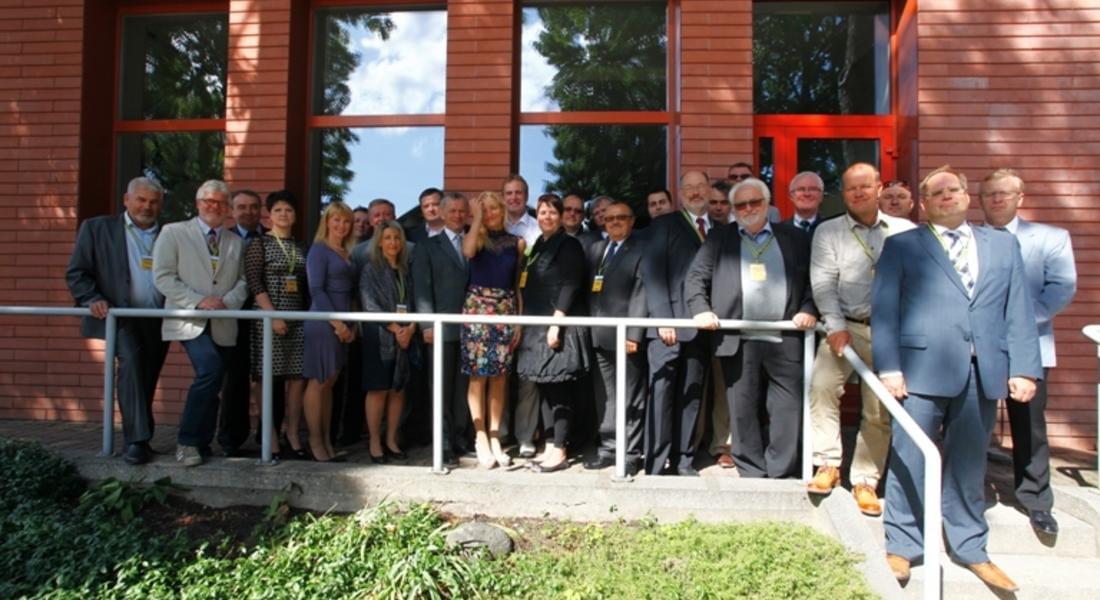 Проект за младежки обмени ще реализират  Смолян и Въру
