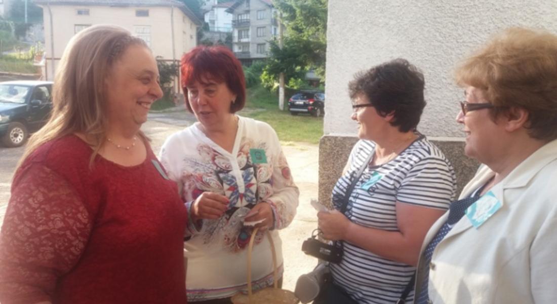 Родолюбивото Чокманово посрещна празника си Илинден с изложба, посветена на 125 години от основаването на читалището в селото