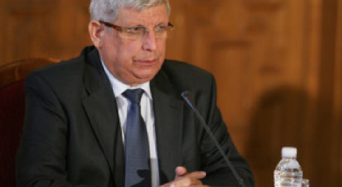 Аню Ангелов: Пилотите са действали професионално