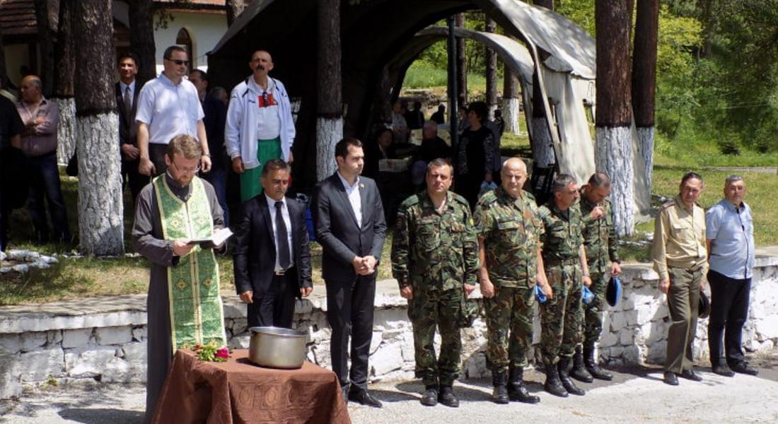 Храмов празник „Св. св. Константин и Елена“ в 101-ви „Алпийски Батальон“