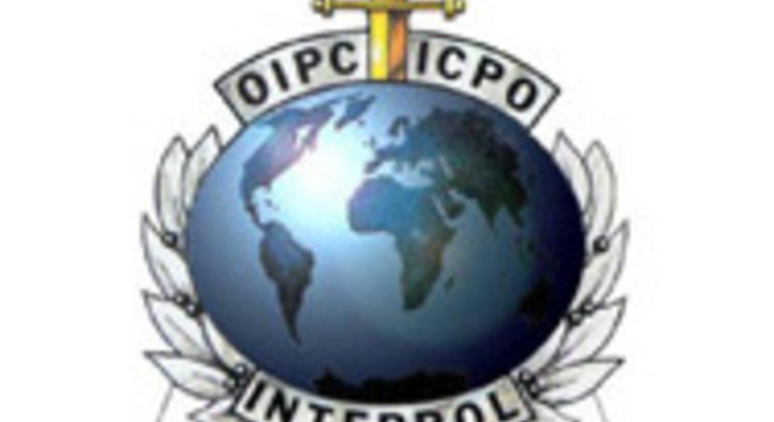 Интерпол обяви тревога заради колетите - бомби