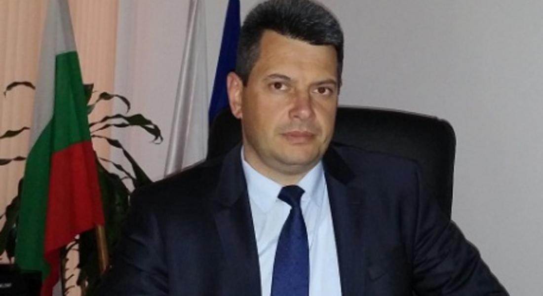 Поздравителен адрес от кмета на община Неделино