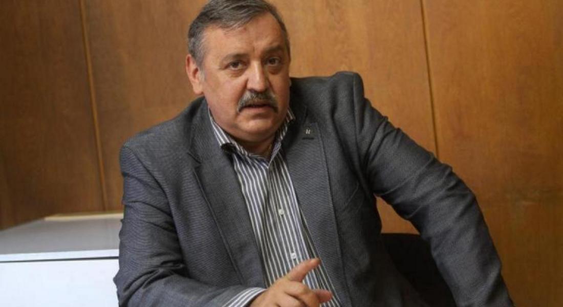 Проф. Кантарджиев прогнозира пик, а не плато в диаграмата на разпространение при четвъртата ковид вълна