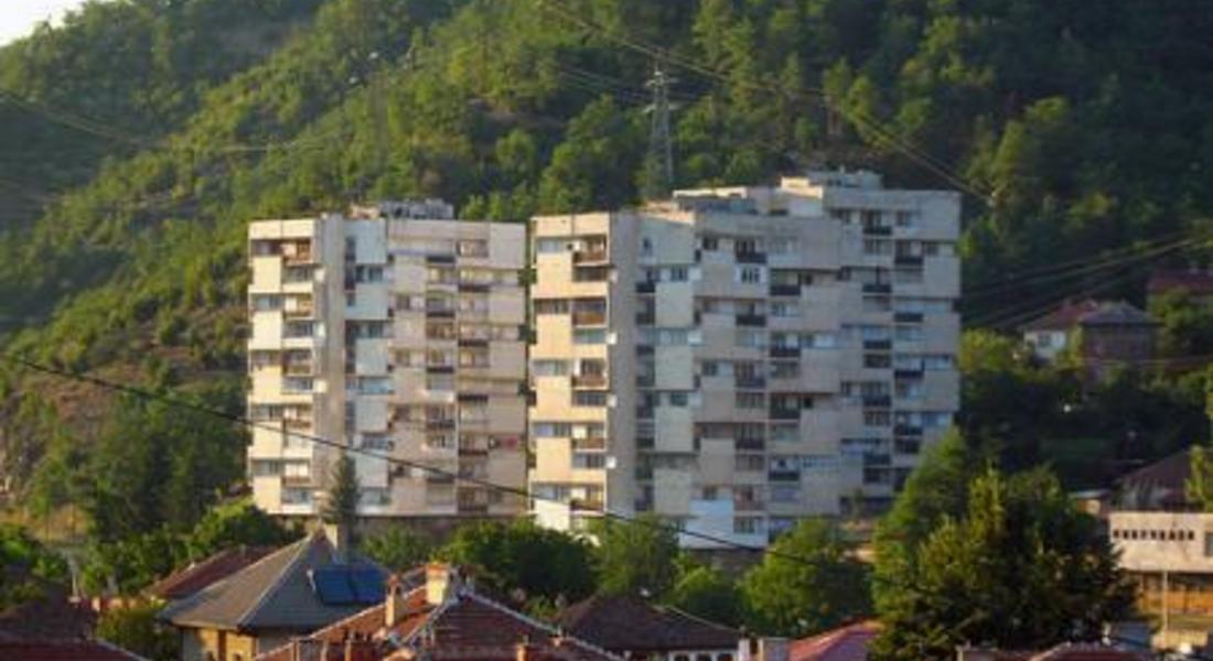  Община Златоград подписа още два договора за целево финансиране по Програмата за саниране