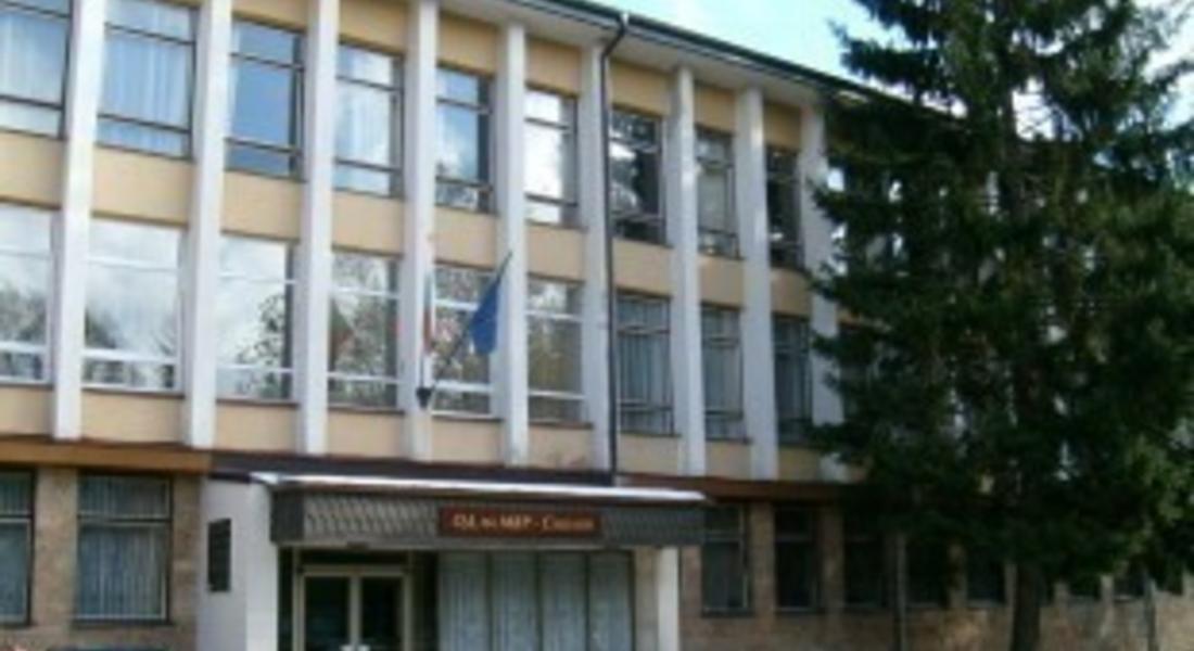 Паспортна служба ще работи извърнедно и ще издава документи за референдума