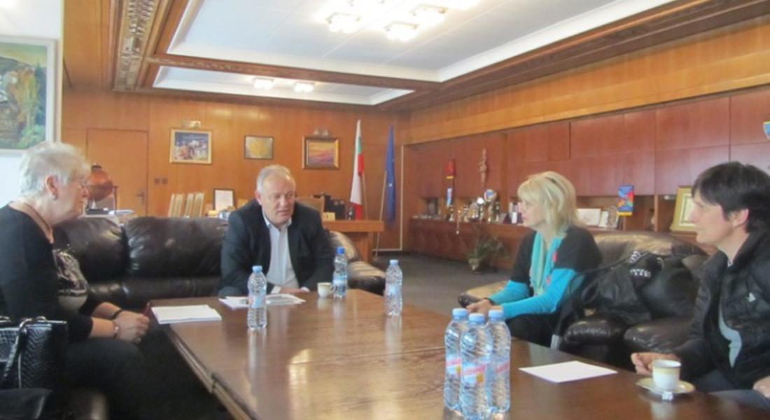 Държавно първенство по ски за ветерани ще се проведе в Пампорово от 1 до 3 април