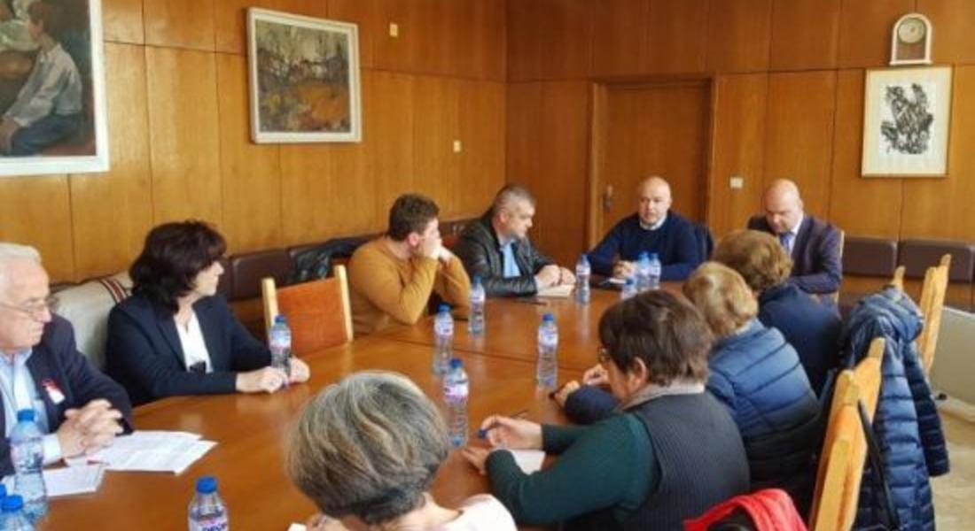 Свиленски от Смолян: Заради социалната политика на БСП втората година от майчинството стана 710 лв