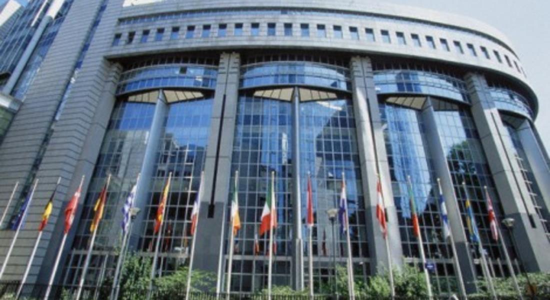  Европейският парламент приема кандидатури за свои училища посланици