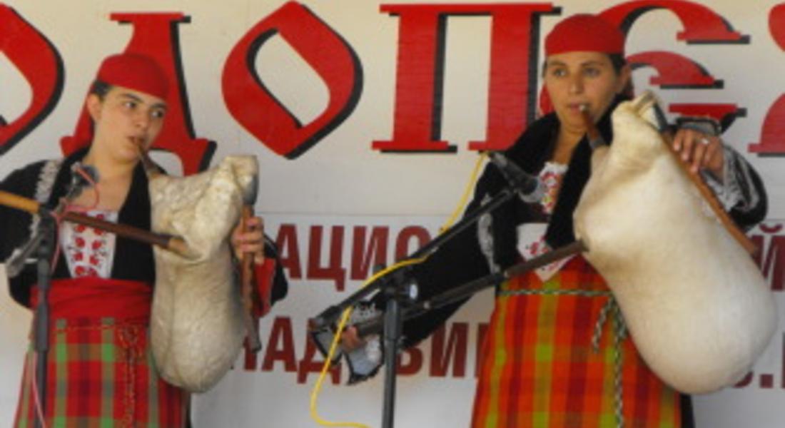 Гайдарки превзеха Гела