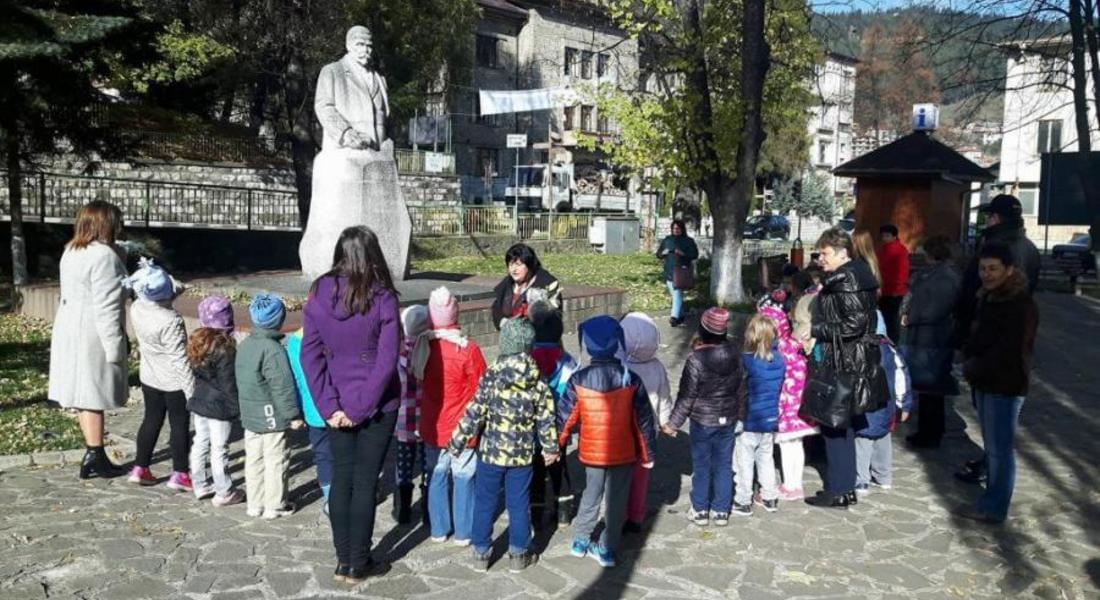  ДЕН НА НАРОДНИТЕ БУДИТЕЛИ В ЧЕПЕЛАРЕ