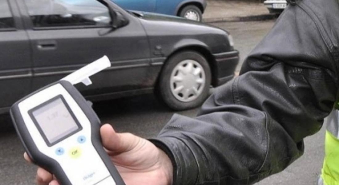 Пиян катастрофира на пътя Момчиловци - Виево