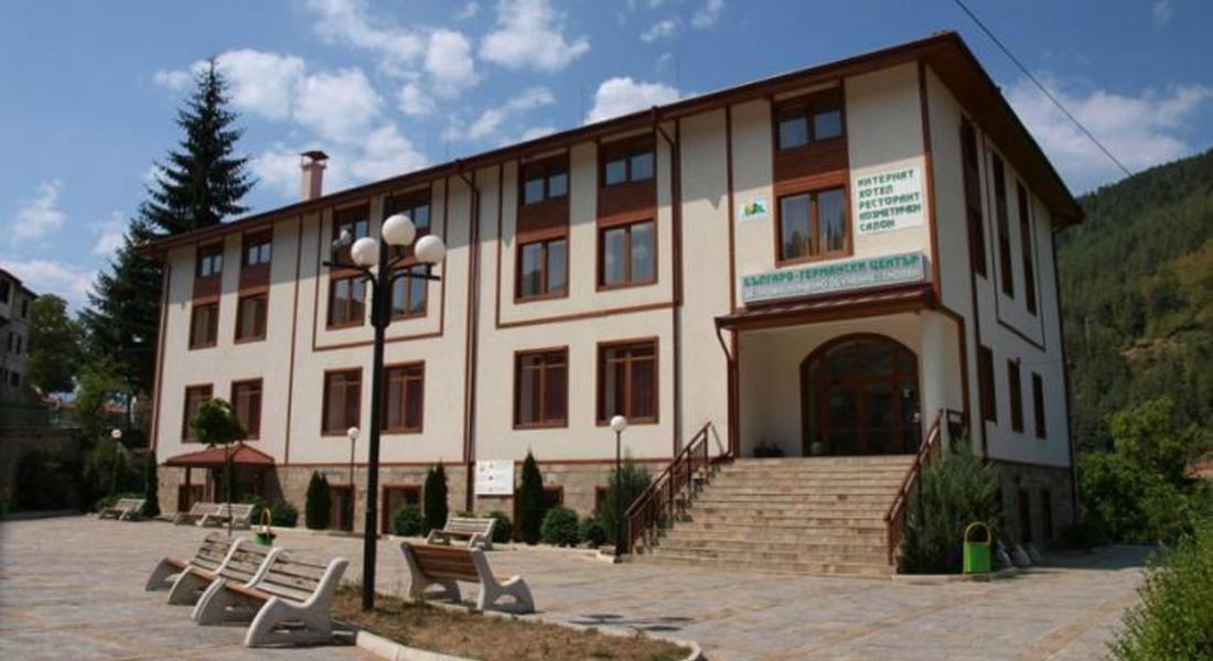 На 10 дневен лагер в Смолян пристигат 30 деца от Украйна 