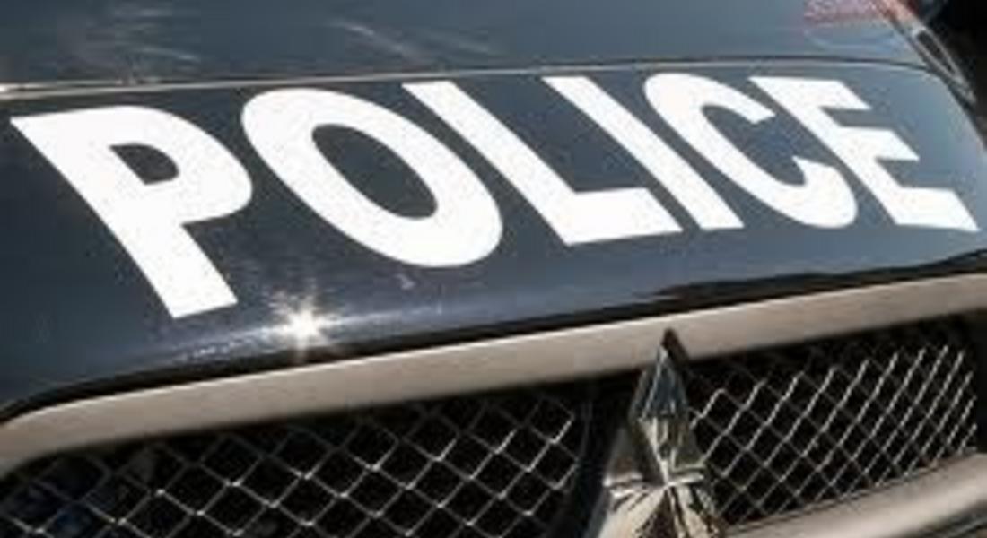 Апаши повредиха колата на мъж от Мадан