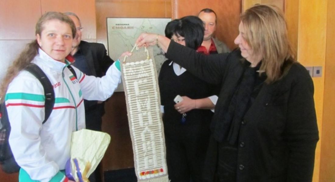 Мелемов посрещна гордостта на Смолян Милка Манева