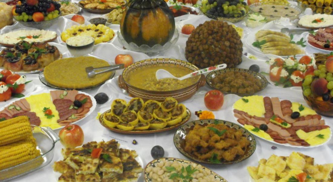 Кулинарна изложба с местни ястия наредиха в село Арда