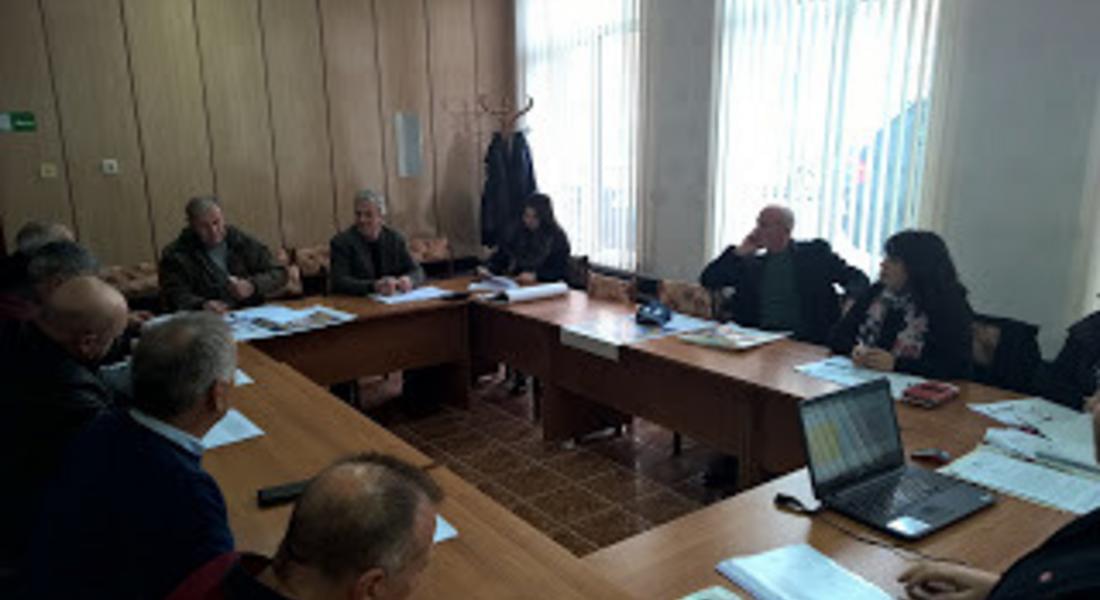 Публично обсъдиха бюджетите на детските градини и училищата в Община Доспат за 2018г.