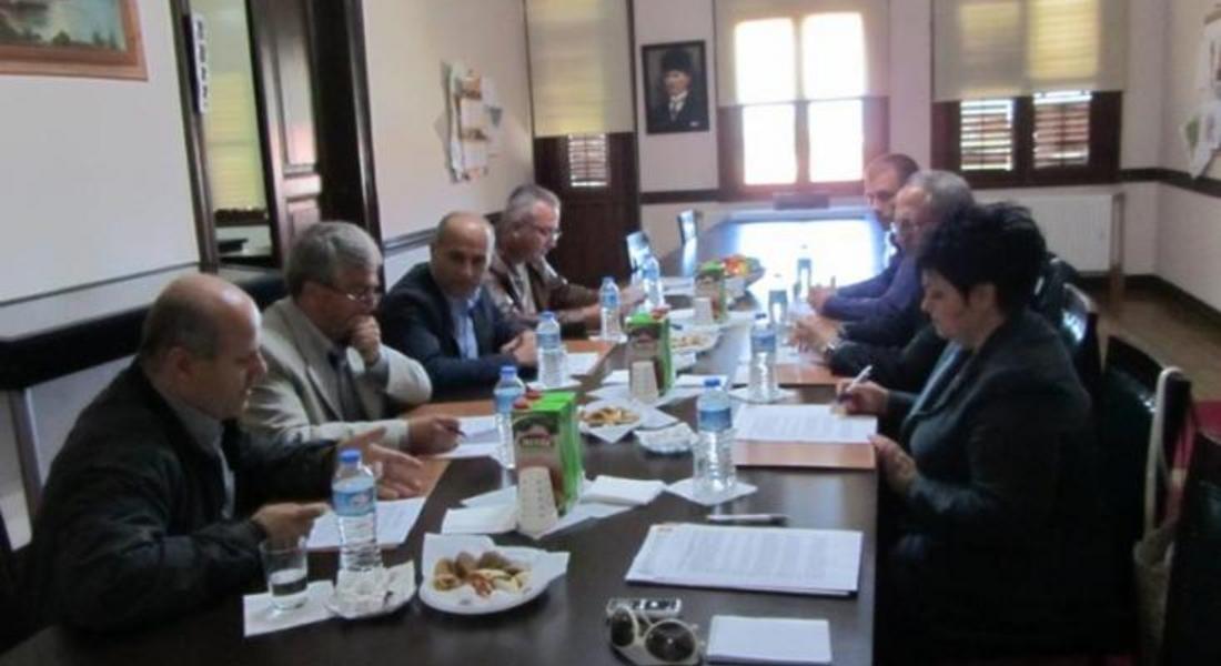 Общините Одрин и Смолян подписаха предварителен договор за побратимяване