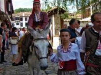 "Един пазарен ден в стария Златоград"
