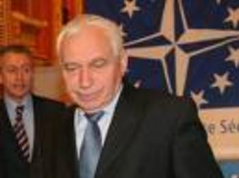 Трябва да се създаде президентска република
