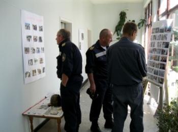 Отстраниха надвиснало дърво, създаващо опасност за минаващите на ул."Петър Берон" 