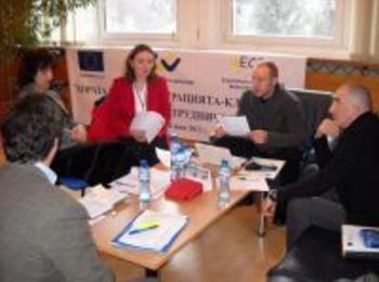 Проучват работата на звена "Човешки ресурси" по проект на областна администрация Смолян