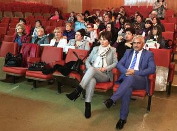 57 медицински сестри се обучаваха за превенция на хиподинамията и гръбначните изкривявания при децата