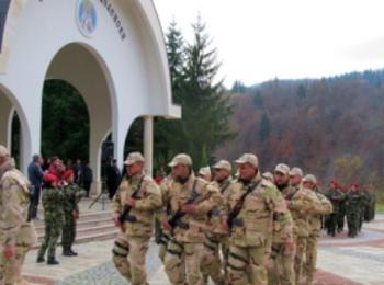 Министърът на отбраната идва за пocpeщaне на peйнджъpитe oт миcия в Aфгaниcтaн