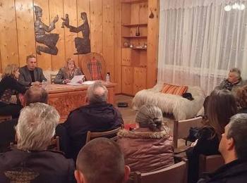 Кметът на Момчиловци се отчете за една година от мандата си