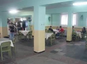 Поскъпва купончето за храна на учениците