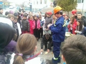 Отборът на СОУ “Димитър Благоев” - гр. Доспат стана "Млад огнеборец"