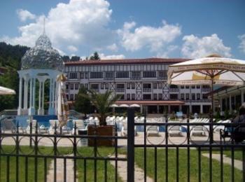Откритите басейни в областта-рай в летните жеги
