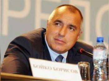 Борисов предлага да се намалят дните на отпуск на чиновниците
