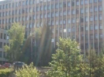 Пациент скочи от 6-ия етаж на МБАЛ-Смолян