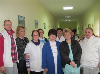   Отново с радост и подаръци при бабите и дядовците в с. Фатово