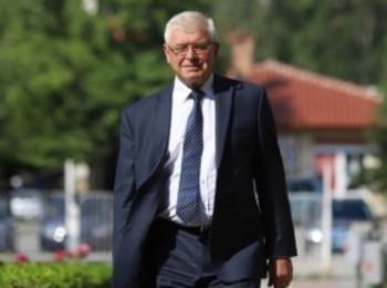 Затварят дискотеки и барове, мачовете - без публика