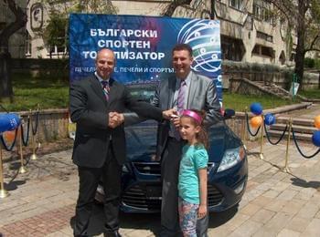 Късметлия от Смолян спечели Ford Mondeo