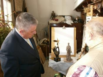 През февруари обсъждат паметника на Неделино