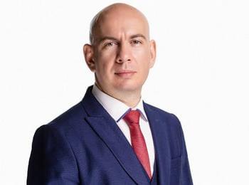 Ангел Георгиев,Възраждане: Формациите, които участваха във властта я разглеждат единствено като свеж източник на корупционни сделки
