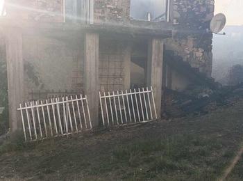 Зов за помощ! Стоманово събира средства за изгорялата къща на сираците