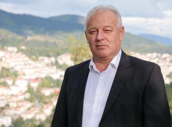 Ръководството и отборът на „Родопа“ с поздрав към своя президент