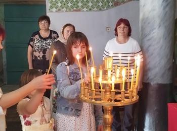 Храм   „Св.св. апостоли Петър и Павел”в село Бостина чества своя празник